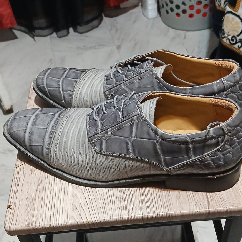 Smooth Style Gators